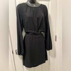 SANCTUARY Women’s black crews neck cut-out long sleeve dress. Size L pre owned